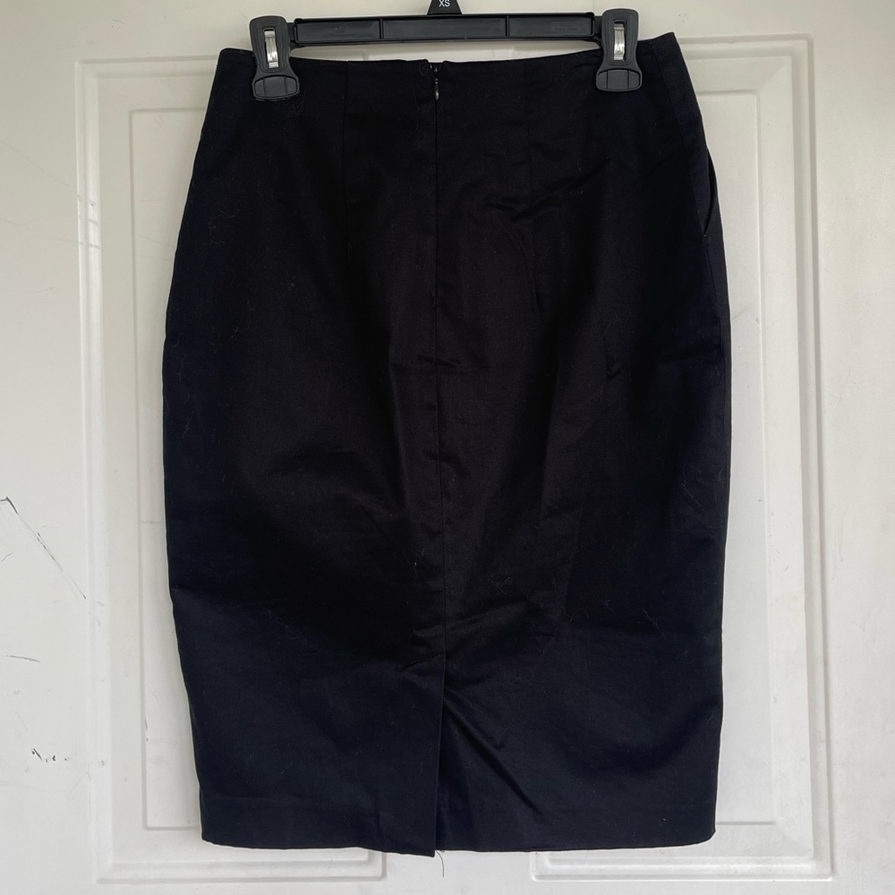 Mossimo Black Floral Pencil Skirt with Pockets - Picture 6 of 10